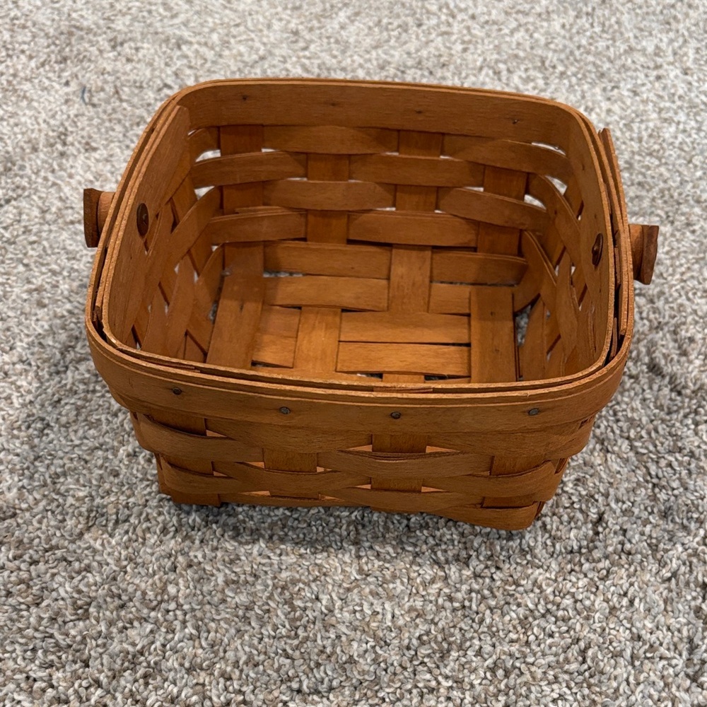 Longaberger Basket
Square with Handle